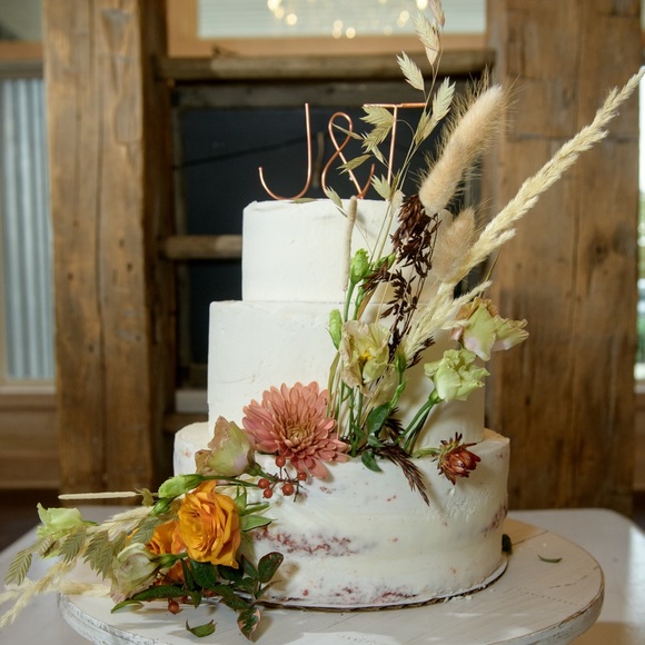 J & T Wedding Cake Topper- Rose Gold - Picture 1 of 2